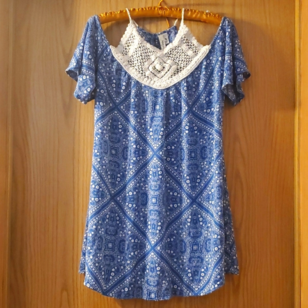 Speechless Crochet Halter, A-line Dress w/ Off Shoulder Sleeves; Blue & White; M